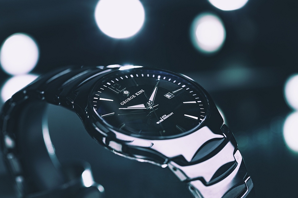 Часы с керамическим браслетом для мужчин - стильные аксессуары для элегантного образа