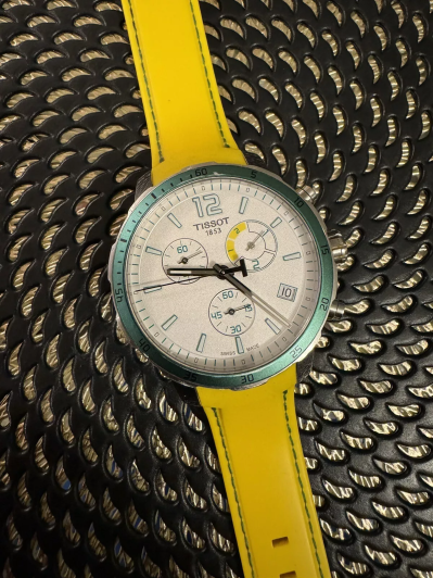 Tissot Quickster Chronograph Football T095.449.17.037.01 4