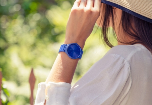 Rado True Thinline Les Couleurs Le Corbusier Spectacular ultramarine 4320K R27092622 4