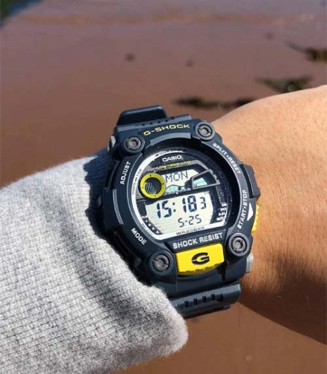 Casio G Shock G 7900 2E 4