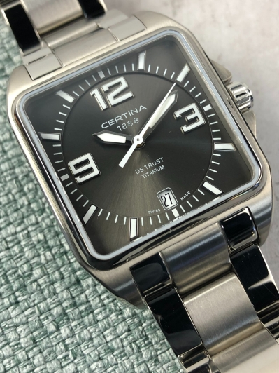Certina ds trust titanium sales