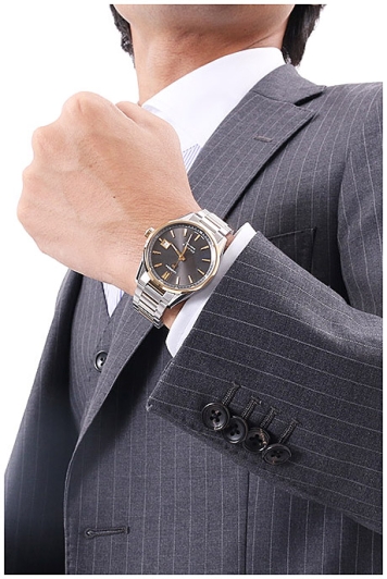 War215c top