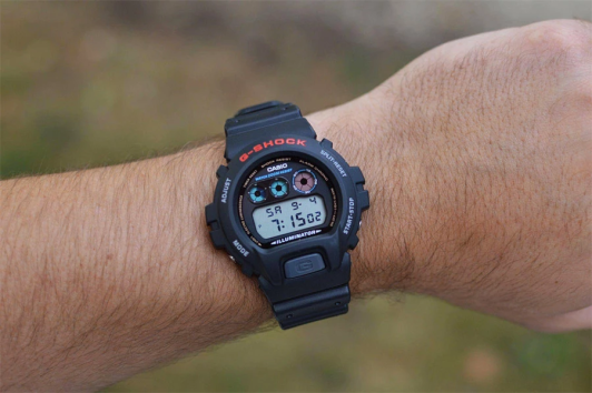Casio G Shock DW 6900 1V 4